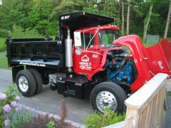 mack truck lettered pictures 004.jpg