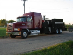 Mack Truck 036.jpg