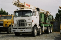 Mack FIR-700 8x4 drill rig, bit sad