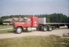 Mack 005.jpg