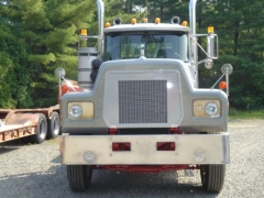 73 mack005.jpg