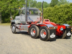 73 mack002.jpg