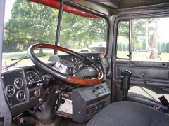 Red 2004 Mack RD Legend Dump Interior.jpg