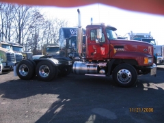 2007 CL733 Tractor.JPG