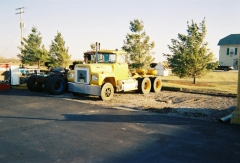 Trucks 004.jpg