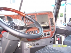 2008 Mack CHU603 Interior