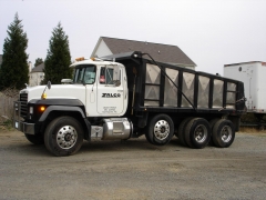 1997 RD 690S Zalco Inc.