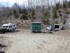 truck yard grave 035.jpg