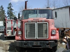 White Single Axle Tractor Trailer