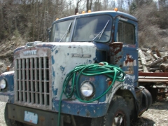 truck yard grave 042.jpg