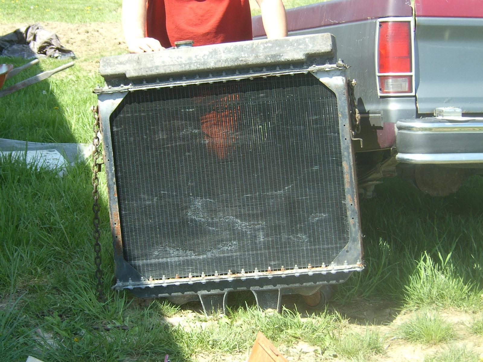 radiator 1977 R685ST