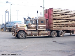 mack-superliner-it-is-23-year-old.jpg