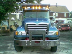 #5 09-07-08 New LED Clearance & Parking lights, Took the Mack out of the Grill & added another bar.