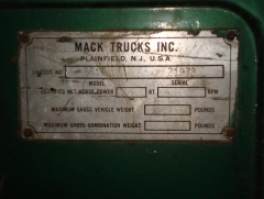 mack pics and coke machine 016.JPG