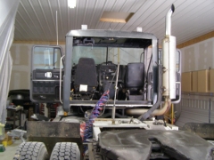Mack CH600 002.JPG
