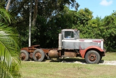 1952 Mack LT