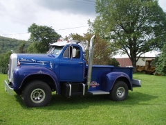 b61 pick-up 002.jpg