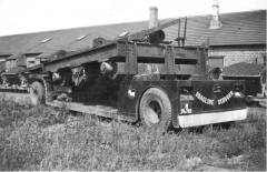 eigenbouw dieplader Mack NO chassis.jpg