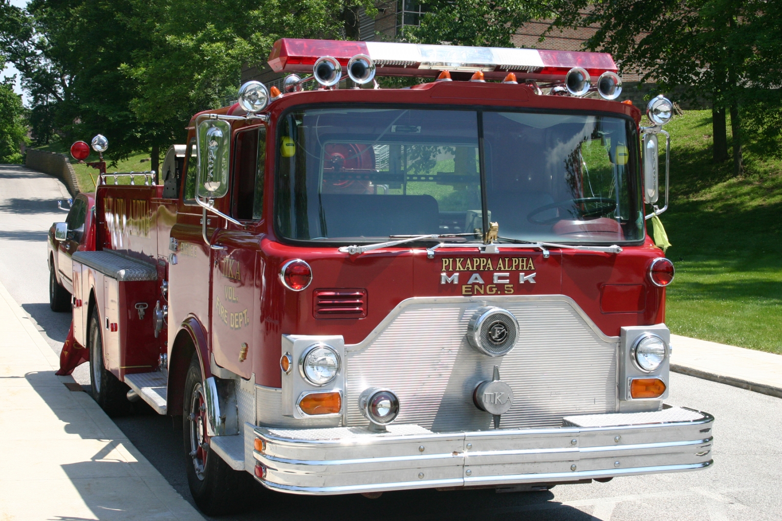 The Mack Firetruck of Pi Kappa Alpha 