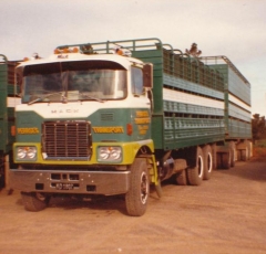 Fr Coolpower 320 Livestock Liner