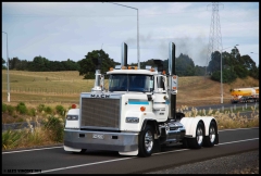 Mack Superliner.jpg