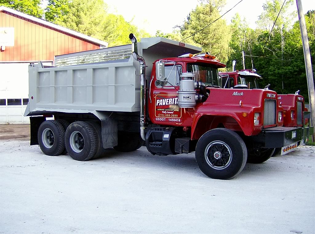 paverite dump truck