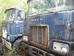 Raystown, Mack F Model 046