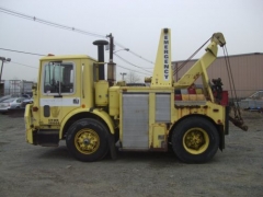 PORT AUTHORITY OF NY & NJ MR MACK TUNNEL BRIDGE TOW TRUCK