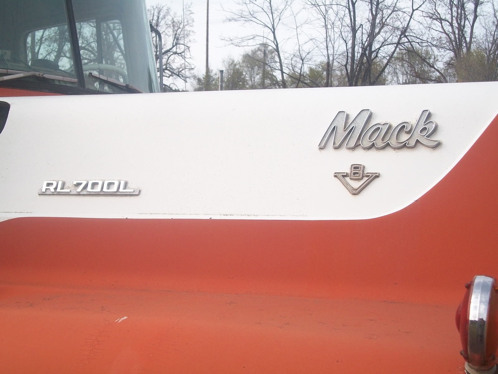 mackrl700l76