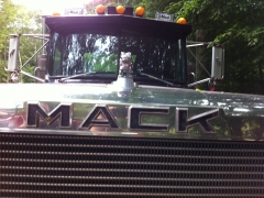 1988 Mack Superliner