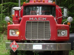 More information about "1993 Mack RB Oil Truck"