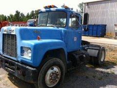 1985 MACK R686T 2