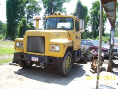 1968 Mack U611T 012