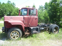 1968 Mack R685T 002