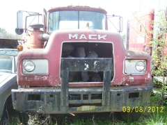 1976 Mack R685ST 013