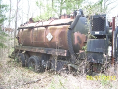 1986 Mack DM686S 022.jpg