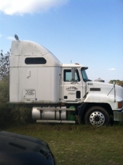 1999 Mack CH613 08