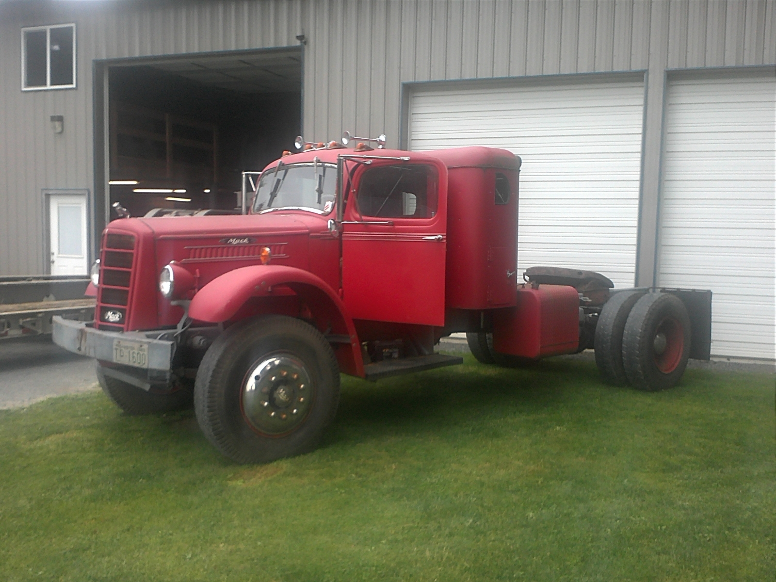 1949 Mack EQX