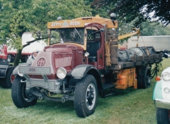 1935 Mack