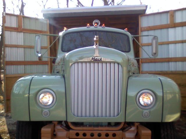 1959 B61LT Custom Cab