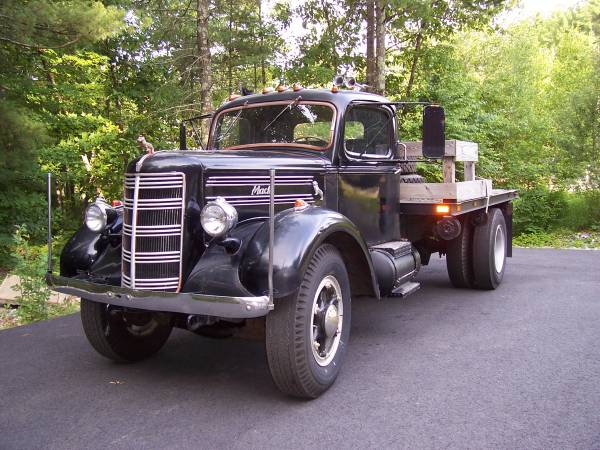 1948 Mack 45 S