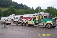 Towing tire truck