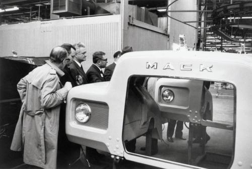 Soviet officials inspecting Plant 5C (June 17, 1971).jpg