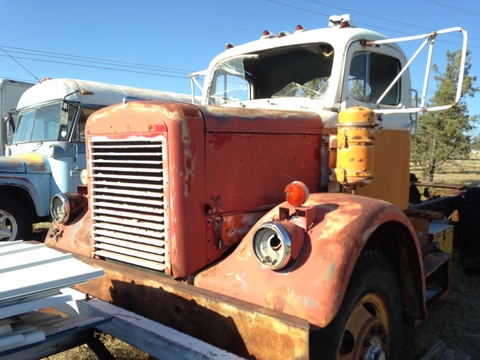 Digging up old iron -- White 9000 TD - Odds and Ends - BigMackTrucks.com