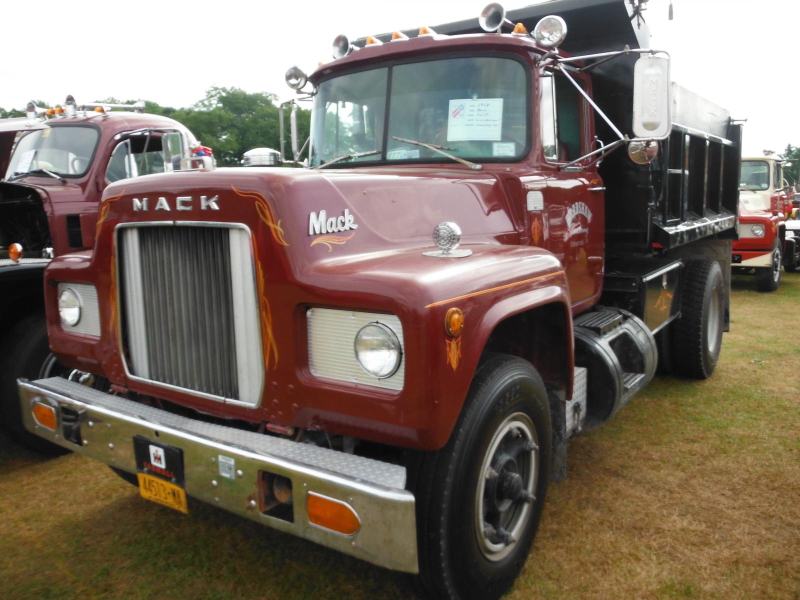 Ballston Spa Show Pictures:  Antique and Classic Mack Trucks General Discussion  BigMackTrucks.com