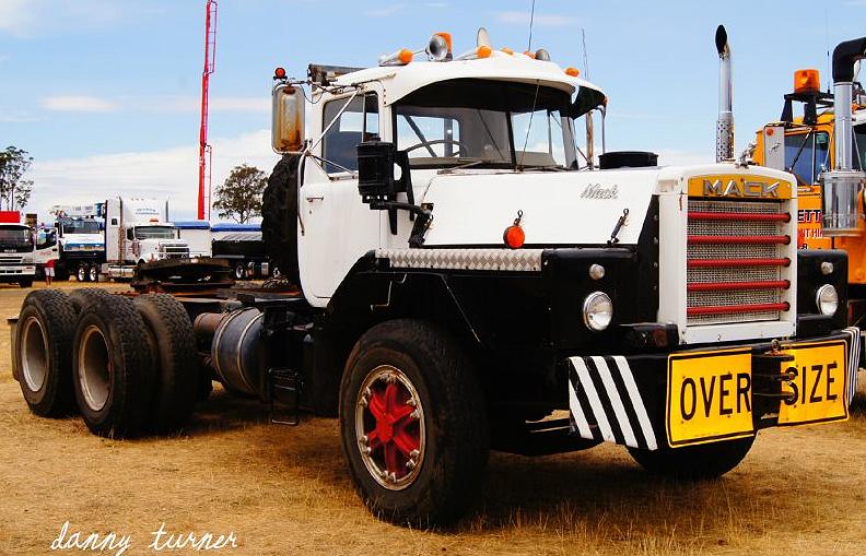 Aussie R 800 - Antique and Classic Mack Trucks General Discussion ...
