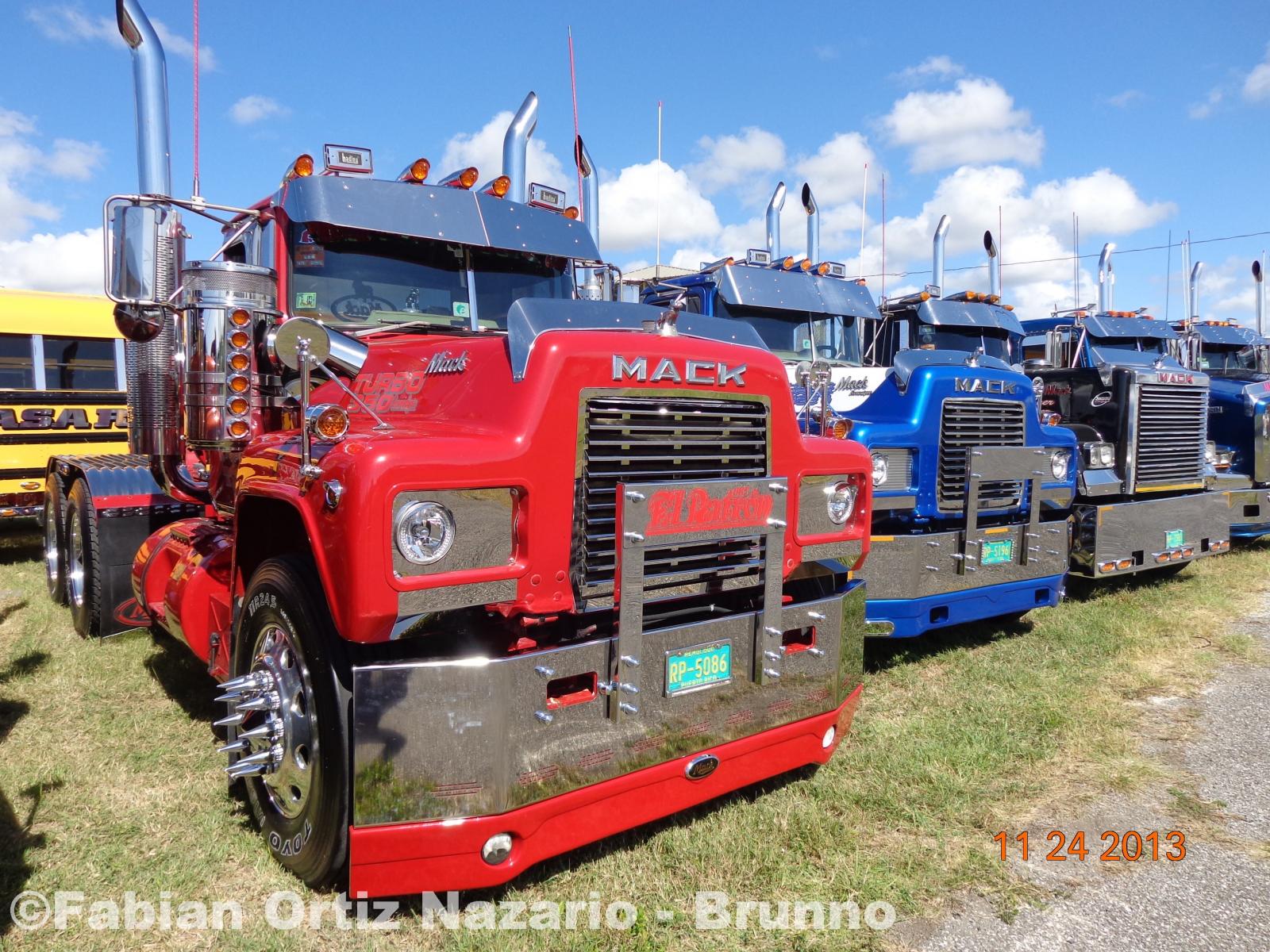 2013 Truck Show  Event II Modern Mack  Truck General 