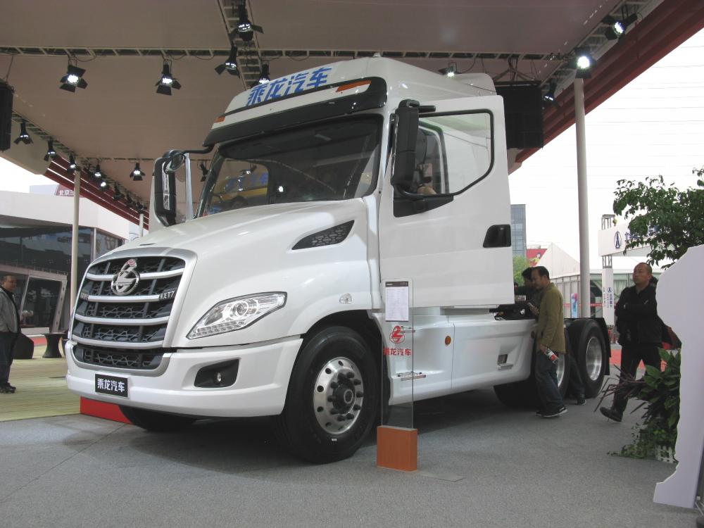 Dongfeng Liuzhou T7, LZ4251T7DB (80).jpg