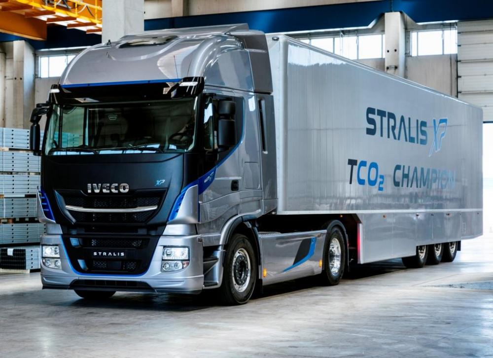 Iveco New Stralis XP (1)..JPG