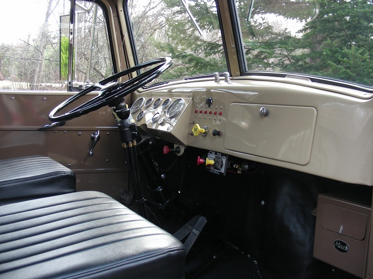 1959 B75 interior - Copy.JPG